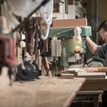Warum ist Augenspülung am Arbeitsplatz so wichtig?