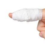 Fingerverband: Was ist das und wie wird ein Fingerverband angewendet?